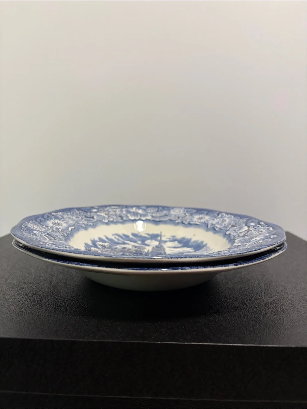 2 Liberty Blue 8.75” Floral Scenic rimmed soup bowls Old North Church vintage